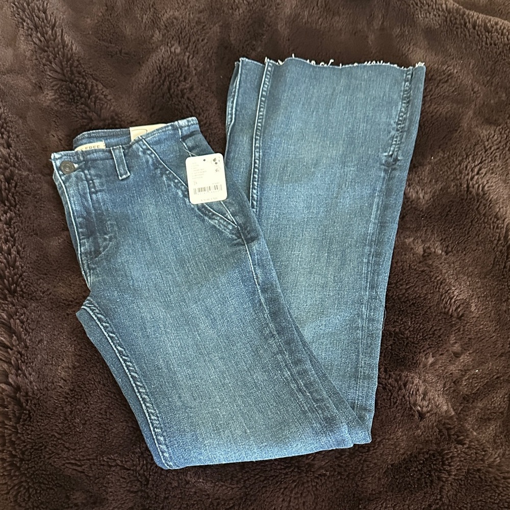 We The Free Level Up Slim Flare Jeans sizes 24,25